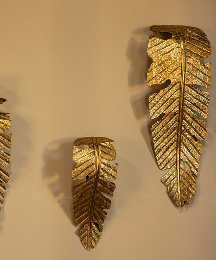 Asis Gold iron lamp wall leaf shape small