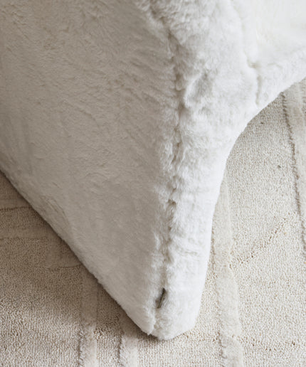 Callaghan DC Faux Fur Snow