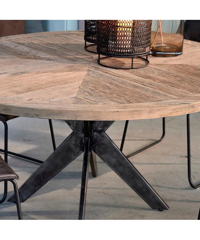 Falcon Crest Dining Table D150