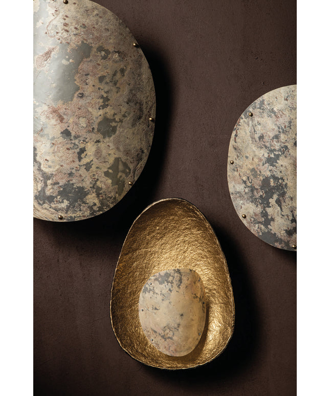 Hen Natural stone veneer wall lamp large