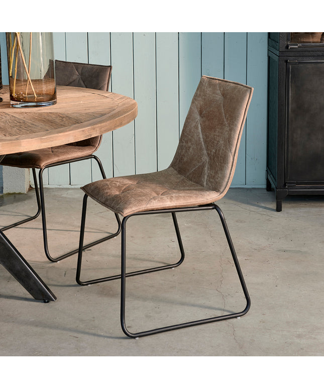 Venice Park Stack Chair Pel Camel